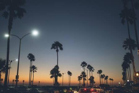Awesome 3Br 2Bth 1 Block To Beach C2 ニューポート・ビーチ エクステリア 写真