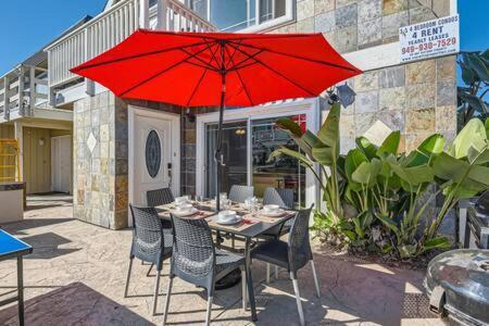 Awesome 3Br 2Bth 1 Block To Beach C2 ニューポート・ビーチ エクステリア 写真