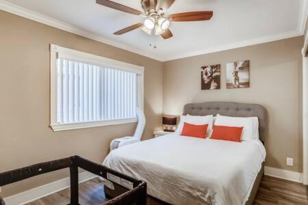 Awesome 3Br 2Bth 1 Block To Beach C2 ニューポート・ビーチ エクステリア 写真