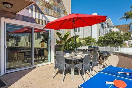 Awesome 3Br 2Bth 1 Block To Beach C2 ニューポート・ビーチ エクステリア 写真